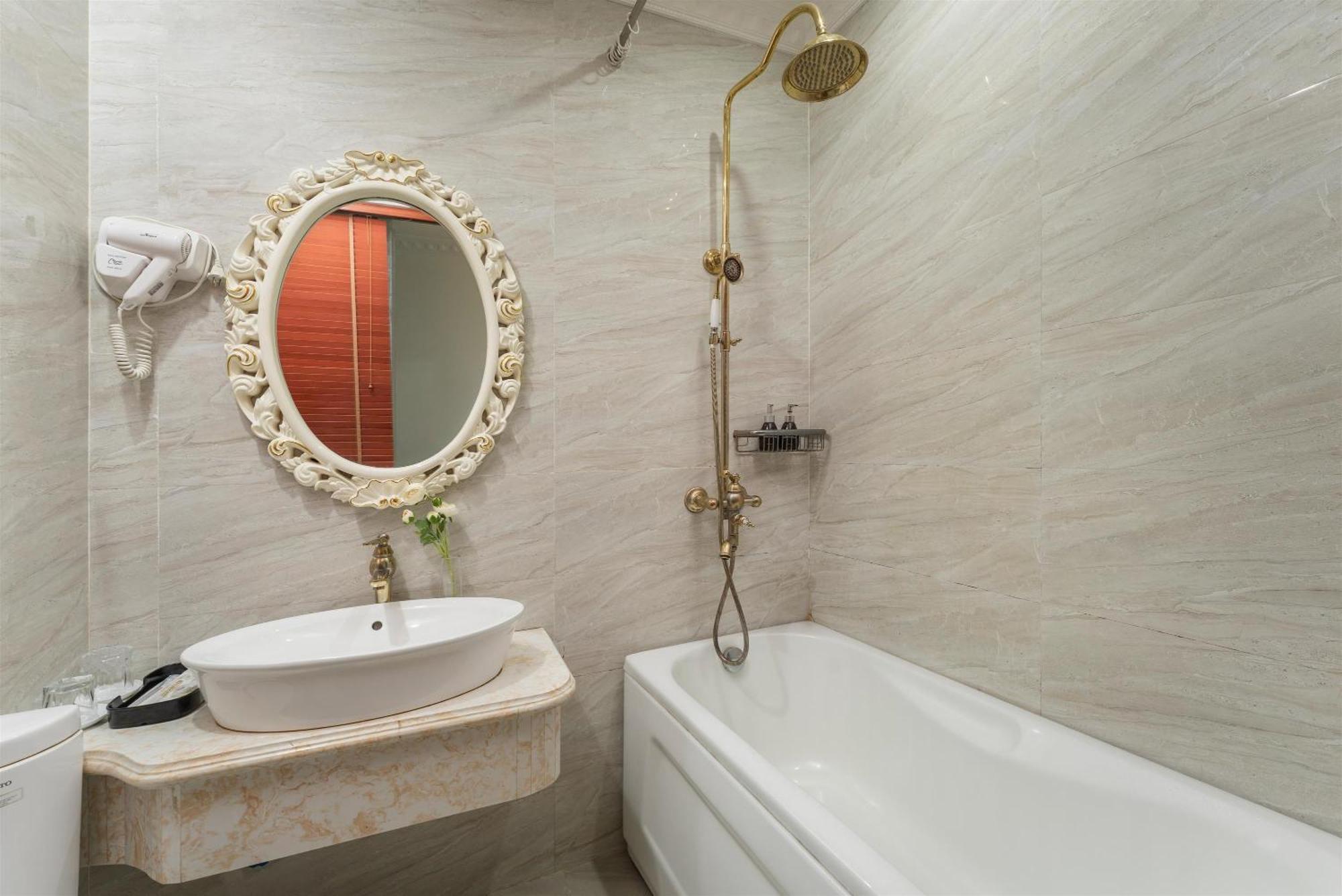 Hanoi Silk Classy Hotel & Travel — Photos 3